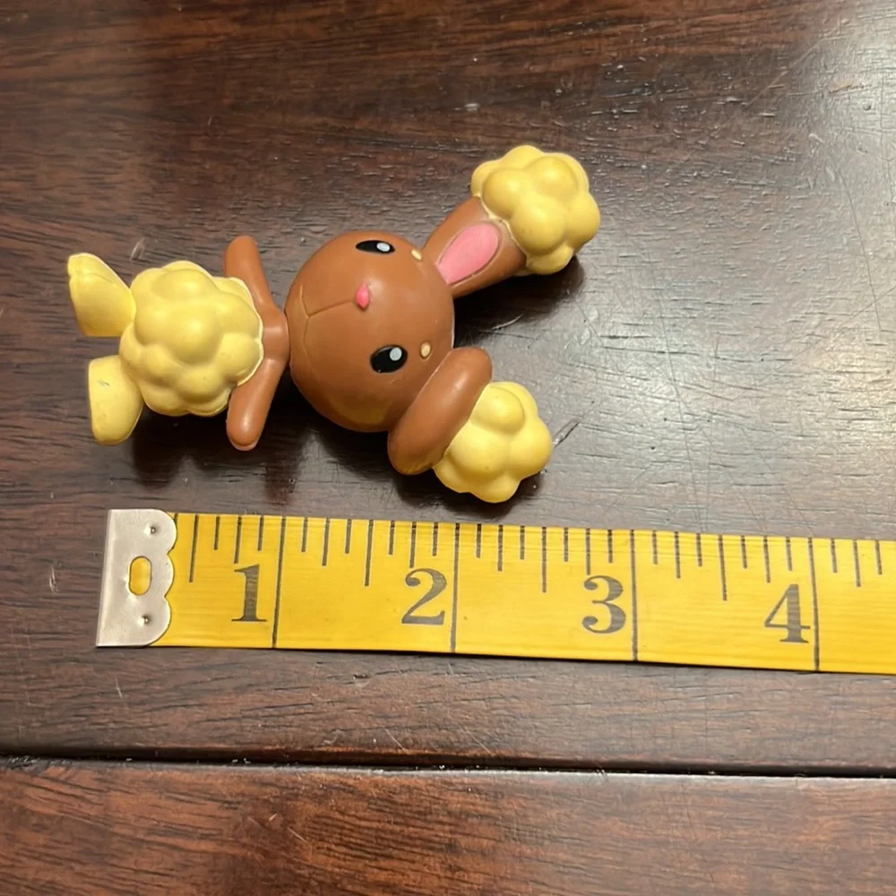 - POKEMON 2022 BUNEARY POKEBALL FIGURE